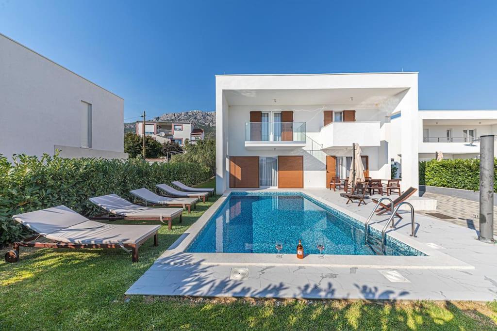 Luxury Villa Tina With Private Heated Pool Kaštela Exteriör bild